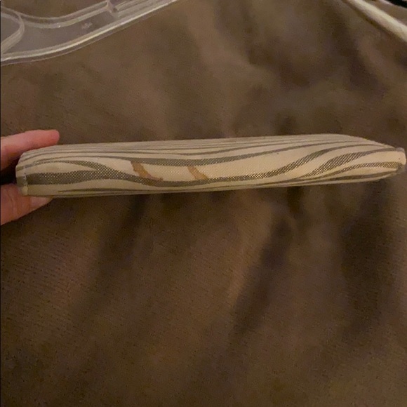 Wallet - Picture 2 of 3